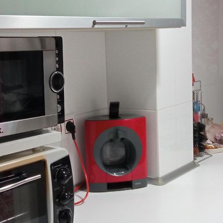 Habitaciones Individuales En Apartamento Compartido Sevilla Dış mekan fotoğraf