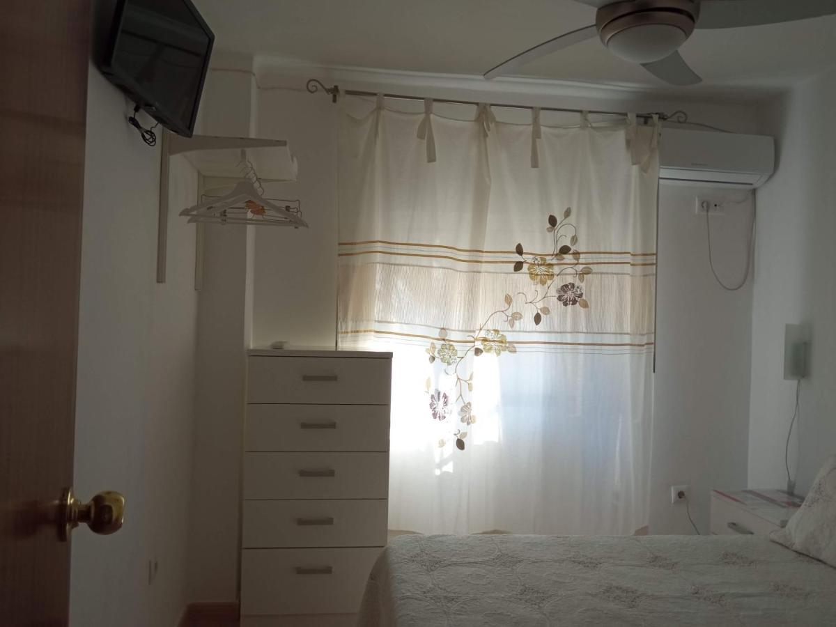 Habitaciones Individuales En Apartamento Compartido Sevilla Dış mekan fotoğraf